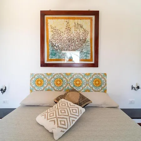 Degli Elimi Appartement